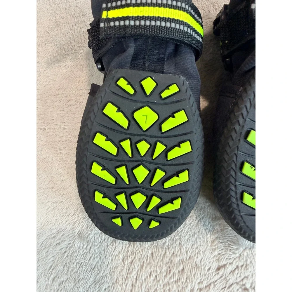 Arcadia Trail Year-Round All-Terrain Outdoor Hiking Dog Reflective Booties Large